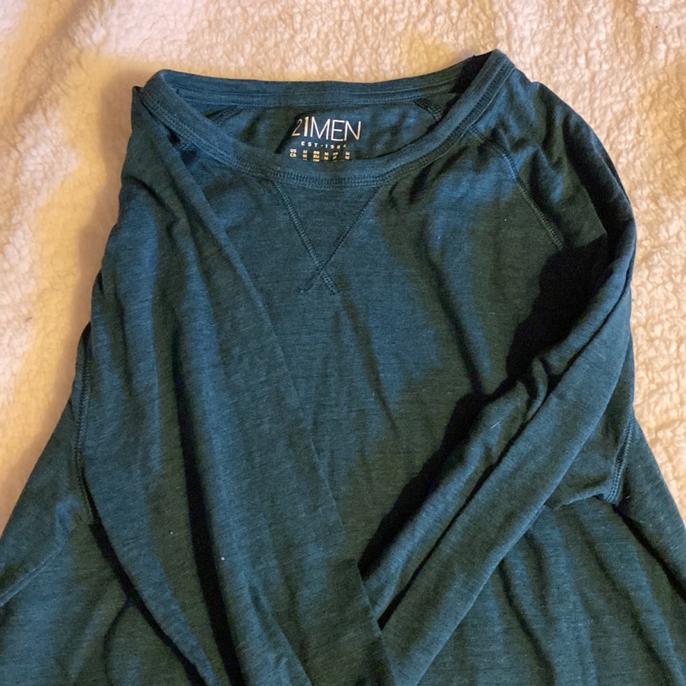 Long tee - Picture 3 of 4